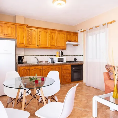 Apartament Live La Caleta Salinas Con Vista Al Mar 2 *